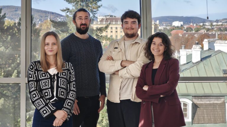 Foto: (vl.n.r.): Nadine Bartunek, Felix Bischoffshausen, Noah Schleinzer, Lara Hoppe © UNIQUE relations/Marc Hable